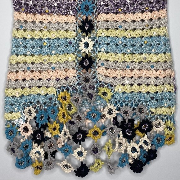 Anthropologie Edie Open Crochet Top Embellished Flower Sleeveless Sweater Knit M - Picture 7 of 10